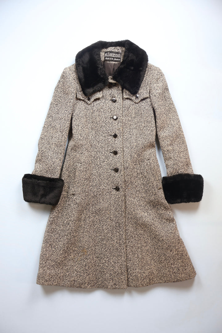 753. 1970s Alexon Wool Coat with Fur Collar